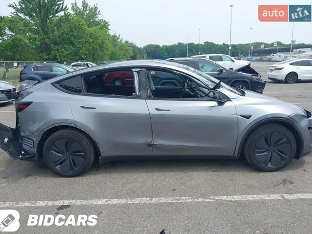 Сірий Тесла Model Y, об'ємом двигуна 0 л та пробігом 2 тис. км за 37000 $, фото 4 на Automoto.ua