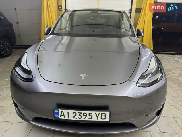Серый Тесла Model Y, объемом двигателя 0 л и пробегом 1 тыс. км за 35500 $, фото 3 на Automoto.ua