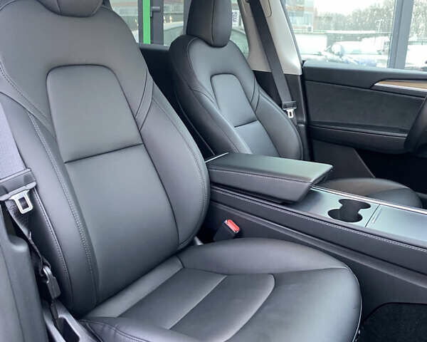 Серый Тесла Model Y, объемом двигателя 0 л и пробегом 11 тыс. км за 35500 $, фото 13 на Automoto.ua