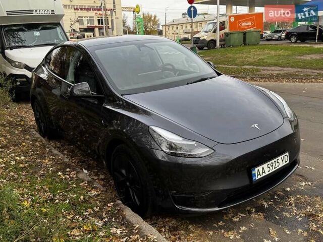 Серый Тесла Model Y, объемом двигателя 0 л и пробегом 5 тыс. км за 35700 $, фото 4 на Automoto.ua