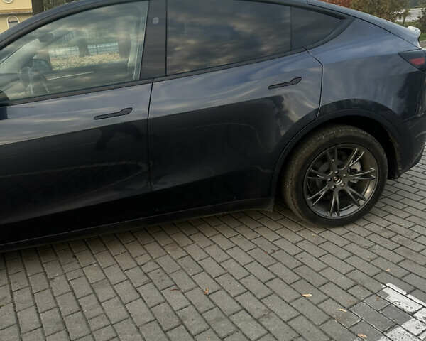 Тесла Model Y 2025 в Коломые на Automoto.ua Серый Тесла Model Y, объемом двигателя 0 л и пробегом 2 тыс. км за 34500 $, фото 9 на Automoto.ua