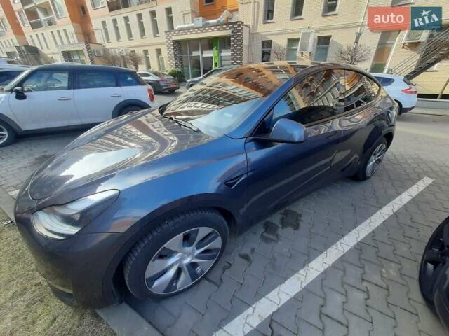 Серый Тесла Model Y, объемом двигателя 0 л и пробегом 130 тыс. км за 20800 $, фото 11 на Automoto.ua