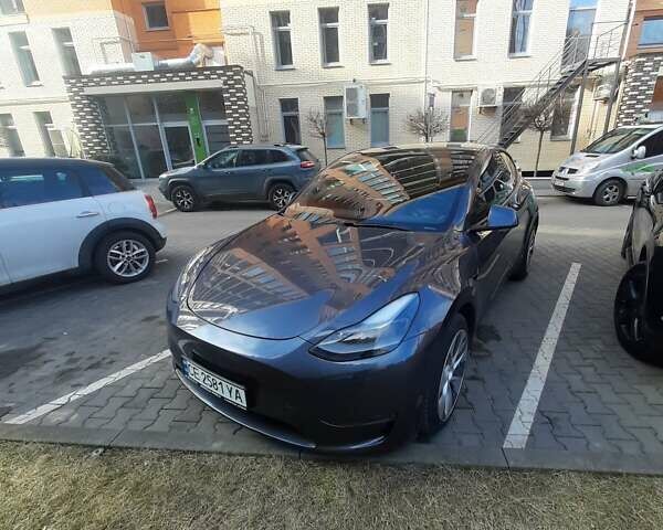 Серый Тесла Model Y, объемом двигателя 0 л и пробегом 130 тыс. км за 20800 $, фото 5 на Automoto.ua