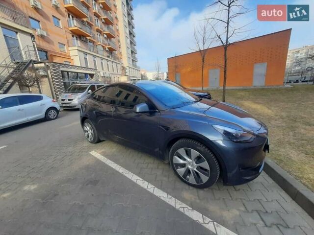 Серый Тесла Model Y, объемом двигателя 0 л и пробегом 130 тыс. км за 20800 $, фото 6 на Automoto.ua