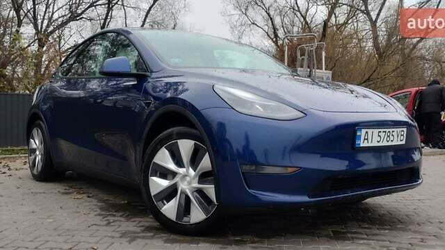 Синий Тесла Model Y, объемом двигателя 0 л и пробегом 261 тыс. км за 19600 $, фото 8 на Automoto.ua