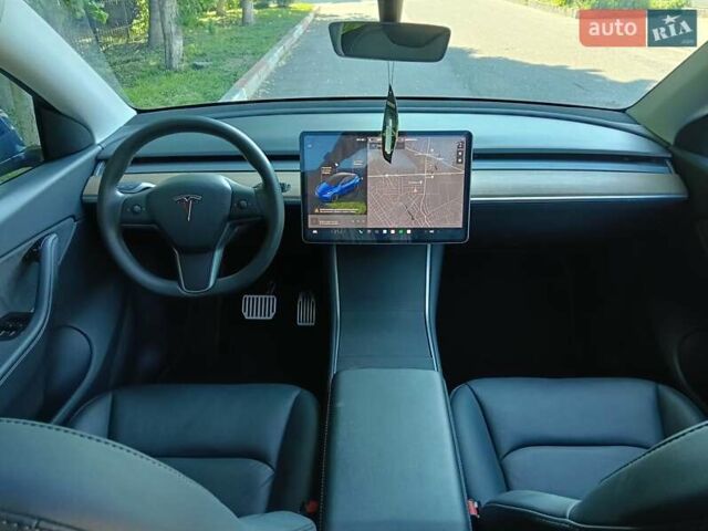 Синий Тесла Model Y, объемом двигателя 0 л и пробегом 65 тыс. км за 25000 $, фото 16 на Automoto.ua