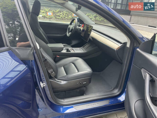Синий Тесла Model Y, объемом двигателя 0 л и пробегом 35 тыс. км за 24000 $, фото 15 на Automoto.ua