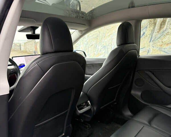 Синий Тесла Model Y, объемом двигателя 0 л и пробегом 100 тыс. км за 21400 $, фото 17 на Automoto.ua