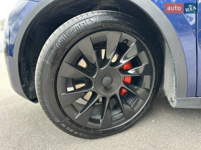 Синий Тесла Model Y, объемом двигателя 0 л и пробегом 57 тыс. км за 22900 $, фото 3 на Automoto.ua