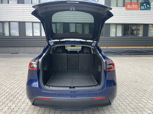 Синий Тесла Model Y, объемом двигателя 0 л и пробегом 35 тыс. км за 24000 $, фото 8 на Automoto.ua