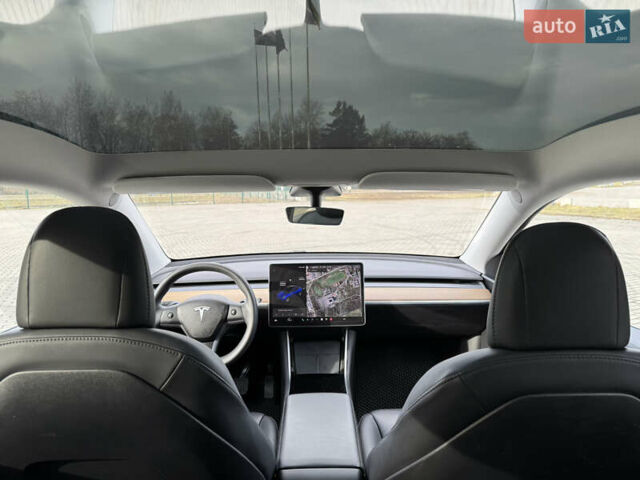 Синий Тесла Model Y, объемом двигателя 0 л и пробегом 83 тыс. км за 23800 $, фото 32 на Automoto.ua