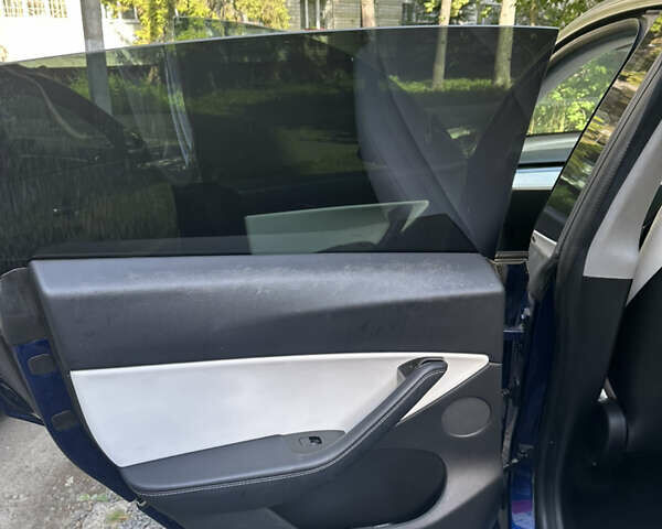 Синій Тесла Model Y, об'ємом двигуна 0 л та пробігом 145 тис. км за 24000 $, фото 11 на Automoto.ua