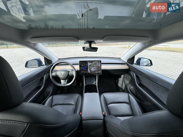 Синий Тесла Model Y, объемом двигателя 0 л и пробегом 83 тыс. км за 23800 $, фото 31 на Automoto.ua