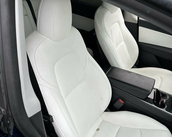 Синий Тесла Model Y, объемом двигателя 0 л и пробегом 211 тыс. км за 18200 $, фото 14 на Automoto.ua