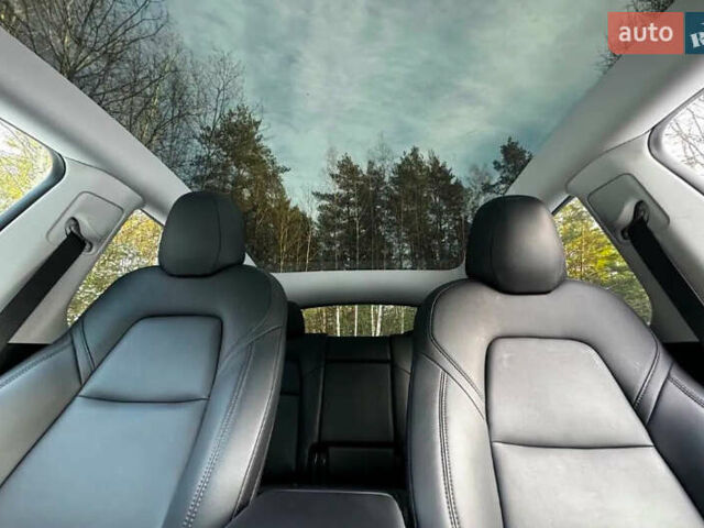 Синий Тесла Model Y, объемом двигателя 0 л и пробегом 55 тыс. км за 28000 $, фото 25 на Automoto.ua