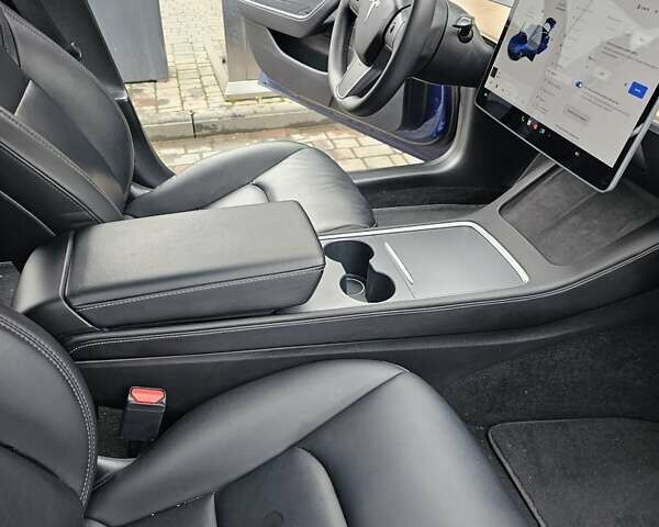 Синий Тесла Model Y, объемом двигателя 0 л и пробегом 104 тыс. км за 20500 $, фото 18 на Automoto.ua