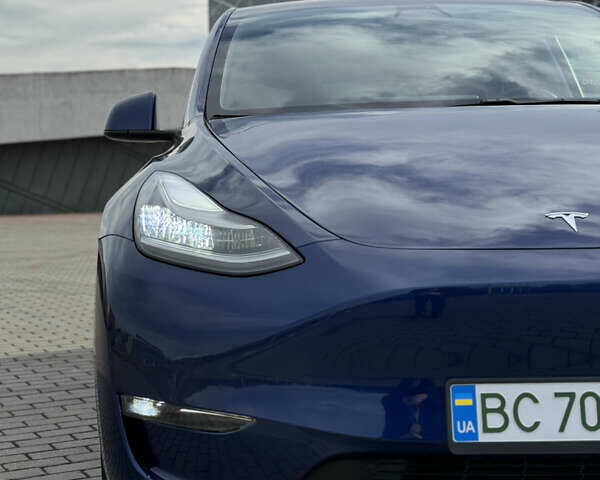 Синий Тесла Model Y, объемом двигателя 0 л и пробегом 83 тыс. км за 23800 $, фото 20 на Automoto.ua