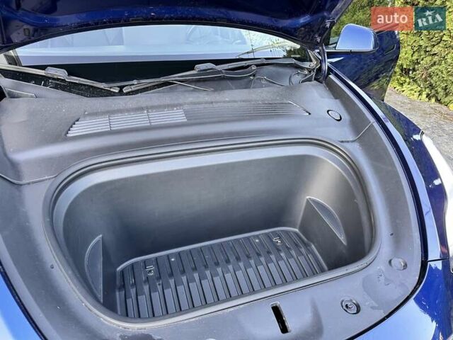 Синій Тесла Model Y, об'ємом двигуна 0 л та пробігом 163 тис. км за 20900 $, фото 27 на Automoto.ua