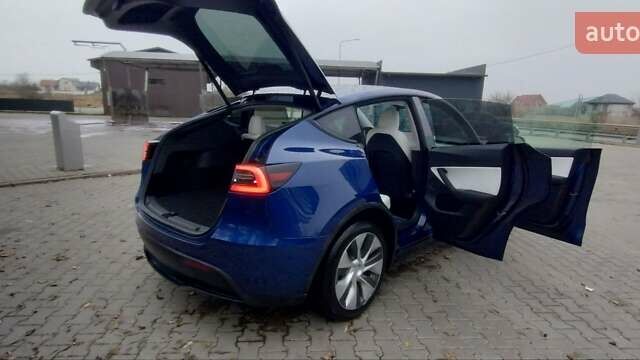 Синий Тесла Model Y, объемом двигателя 0 л и пробегом 261 тыс. км за 19600 $, фото 34 на Automoto.ua