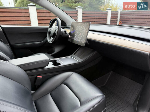 Тесла Model Y 2020 у Львові на Automoto.ua Синій Тесла Model Y, об'ємом двигуна 0 л та пробігом 138 тис. км за 22500 $, фото 15 на Automoto.ua