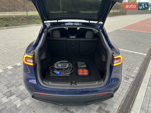 Синій Тесла Model Y, об'ємом двигуна 0 л та пробігом 111 тис. км за 24500 $, фото 11 на Automoto.ua