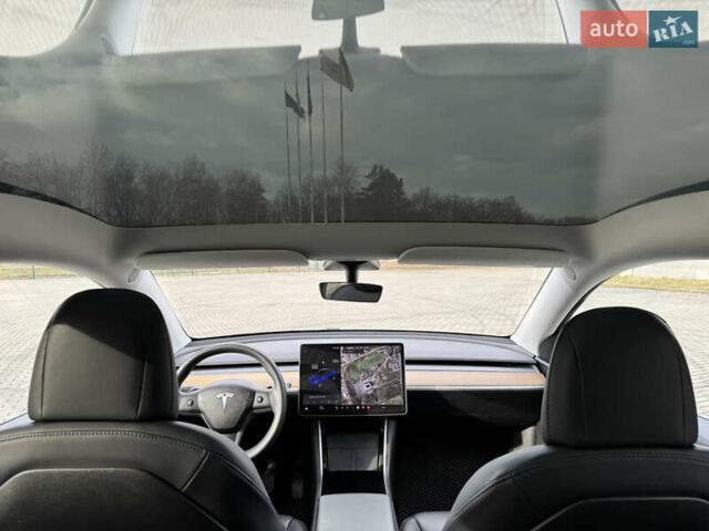 Синий Тесла Model Y, объемом двигателя 0 л и пробегом 83 тыс. км за 23800 $, фото 33 на Automoto.ua