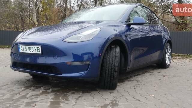 Синий Тесла Model Y, объемом двигателя 0 л и пробегом 261 тыс. км за 19600 $, фото 5 на Automoto.ua