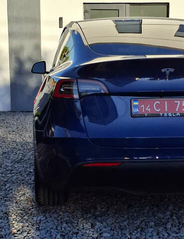 Синий Тесла Model Y, объемом двигателя 0 л и пробегом 73 тыс. км за 21000 $, фото 13 на Automoto.ua