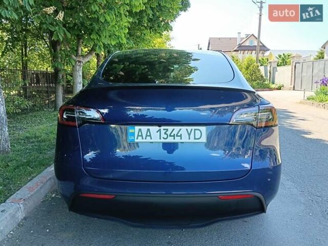 Синий Тесла Model Y, объемом двигателя 0 л и пробегом 65 тыс. км за 25000 $, фото 4 на Automoto.ua
