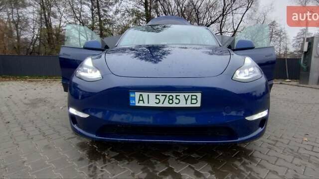 Синий Тесла Model Y, объемом двигателя 0 л и пробегом 261 тыс. км за 19600 $, фото 33 на Automoto.ua