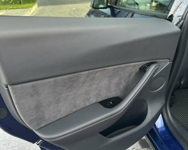 Синій Тесла Model Y, об'ємом двигуна 0 л та пробігом 51 тис. км за 23499 $, фото 12 на Automoto.ua