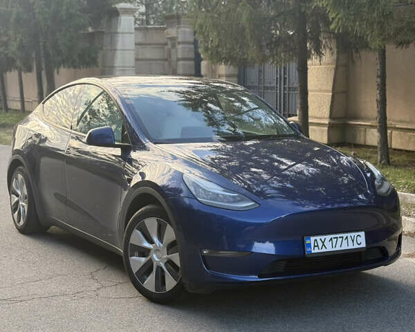 Синий Тесла Model Y, объемом двигателя 0 л и пробегом 97 тыс. км за 26500 $, фото 4 на Automoto.ua