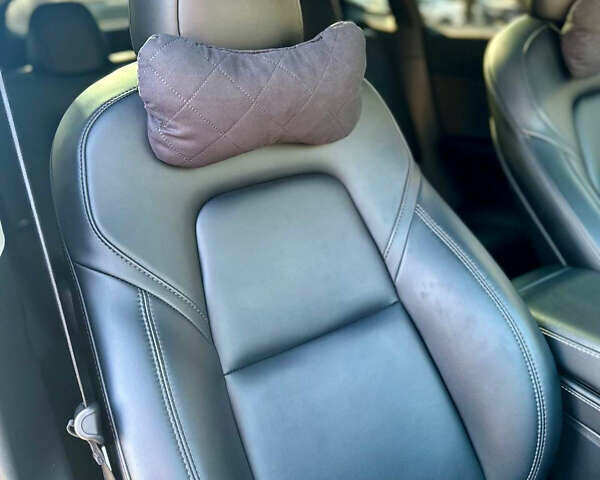 Синий Тесла Model Y, объемом двигателя 0 л и пробегом 33 тыс. км за 23300 $, фото 36 на Automoto.ua