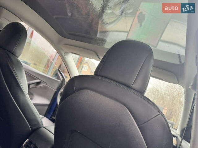 Синій Тесла Model Y, об'ємом двигуна 0 л та пробігом 44 тис. км за 23500 $, фото 28 на Automoto.ua