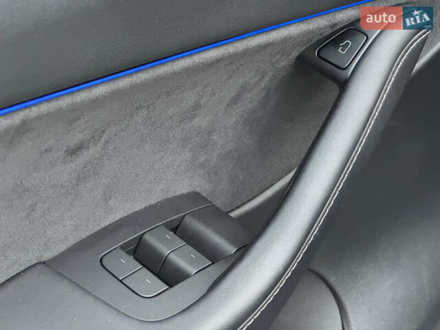 Синий Тесла Model Y, объемом двигателя 0 л и пробегом 88 тыс. км за 31990 $, фото 26 на Automoto.ua