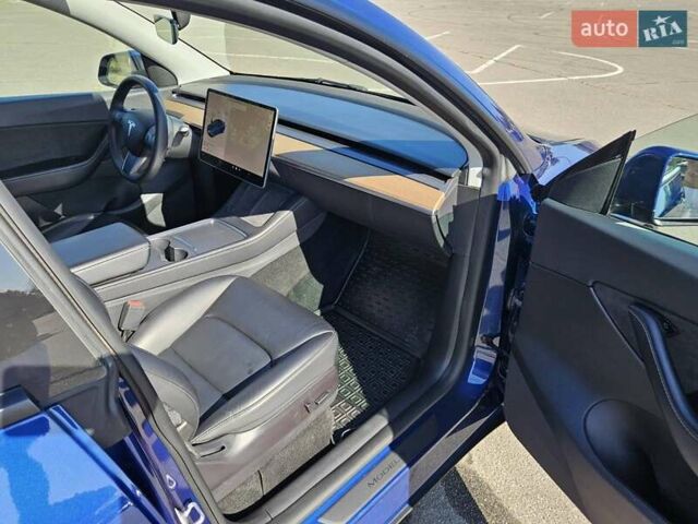 Синій Тесла Model Y, об'ємом двигуна 0 л та пробігом 61 тис. км за 24500 $, фото 25 на Automoto.ua