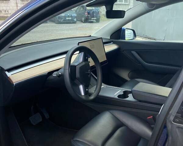 Синий Тесла Model Y, объемом двигателя 0 л и пробегом 24 тыс. км за 26000 $, фото 6 на Automoto.ua