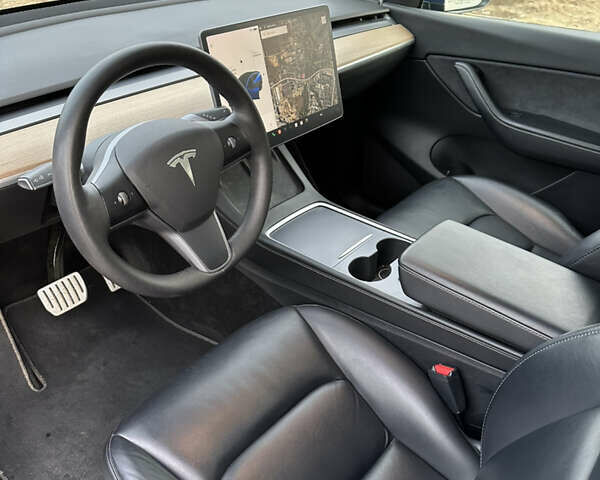 Синий Тесла Model Y, объемом двигателя 0 л и пробегом 120 тыс. км за 23900 $, фото 12 на Automoto.ua