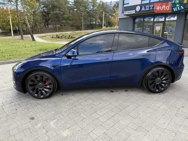Синий Тесла Model Y, объемом двигателя 0 л и пробегом 86 тыс. км за 25900 $, фото 4 на Automoto.ua