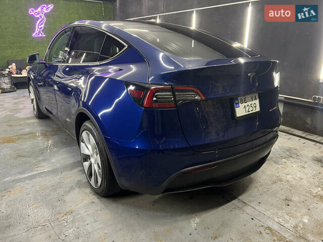 Синий Тесла Model Y, объемом двигателя 0 л и пробегом 126 тыс. км за 22500 $, фото 3 на Automoto.ua