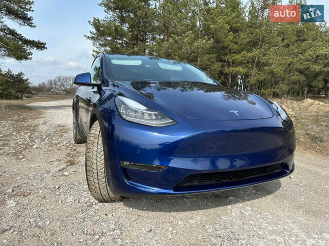 Синий Тесла Model Y, объемом двигателя 0 л и пробегом 35 тыс. км за 27999 $, фото 6 на Automoto.ua