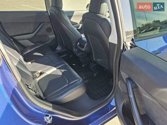 Синій Тесла Model Y, об'ємом двигуна 0 л та пробігом 61 тис. км за 24500 $, фото 23 на Automoto.ua