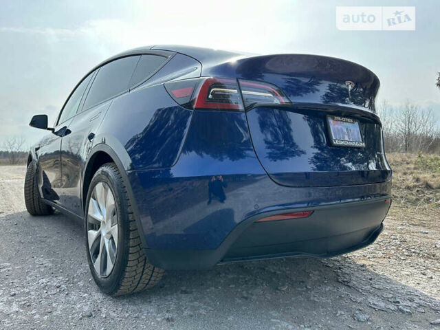 Синий Тесла Model Y, объемом двигателя 0 л и пробегом 35 тыс. км за 38499 $, фото 40 на Automoto.ua