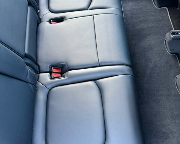 Синий Тесла Model Y, объемом двигателя 0 л и пробегом 48 тыс. км за 27500 $, фото 23 на Automoto.ua