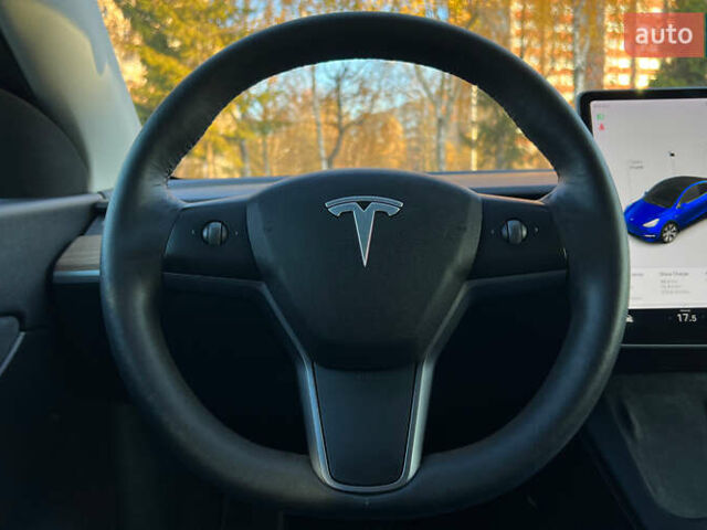 Синий Тесла Model Y, объемом двигателя 0 л и пробегом 72 тыс. км за 25750 $, фото 10 на Automoto.ua
