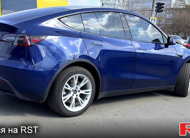 Синій Тесла Model Y, об'ємом двигуна 0 л та пробігом 59 тис. км за 23500 $, фото 6 на Automoto.ua