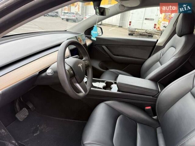 Синий Тесла Model Y, объемом двигателя 0 л и пробегом 145 тыс. км за 22000 $, фото 14 на Automoto.ua