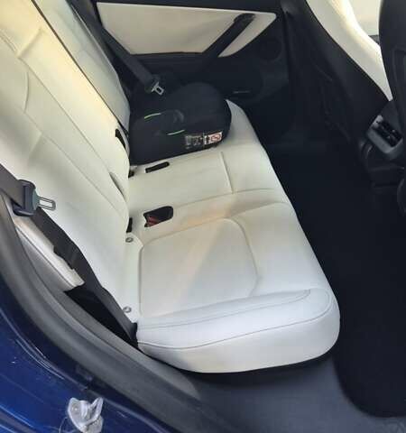 Синій Тесла Model Y, об'ємом двигуна 0 л та пробігом 72 тис. км за 24700 $, фото 4 на Automoto.ua