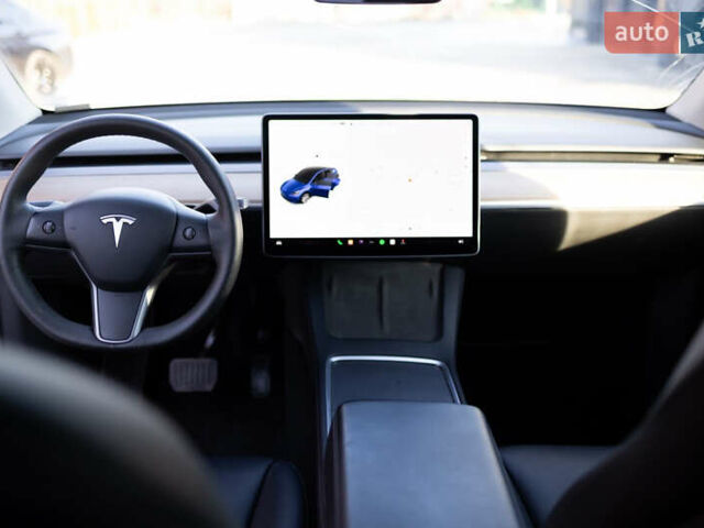 Синий Тесла Model Y, объемом двигателя 0 л и пробегом 42 тыс. км за 27000 $, фото 18 на Automoto.ua