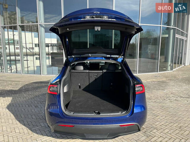 Синий Тесла Model Y, объемом двигателя 0 л и пробегом 35 тыс. км за 30100 $, фото 8 на Automoto.ua